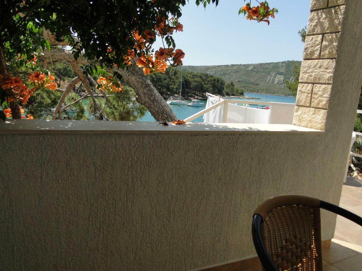 Mir Apartments Primošten Eksteriør bilde