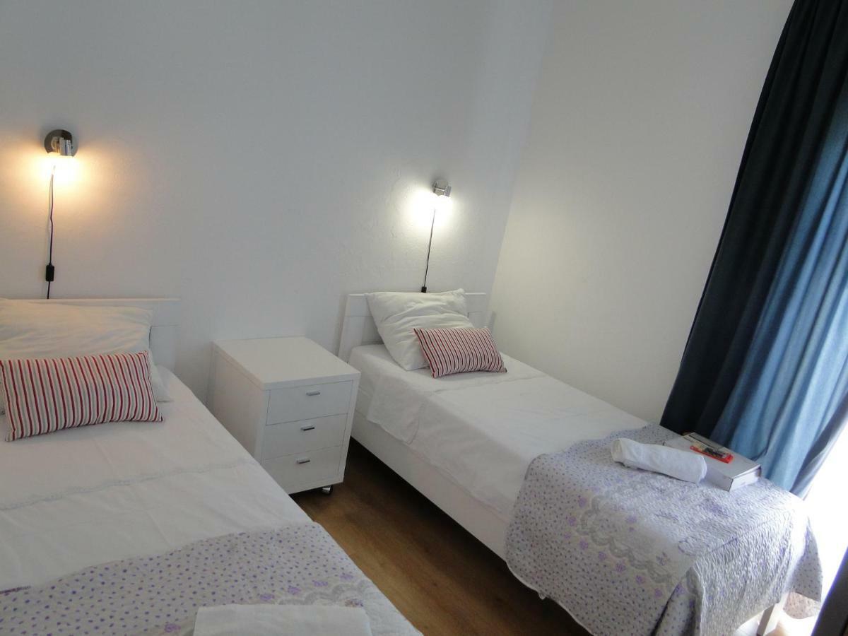 Mir Apartments Primošten Eksteriør bilde